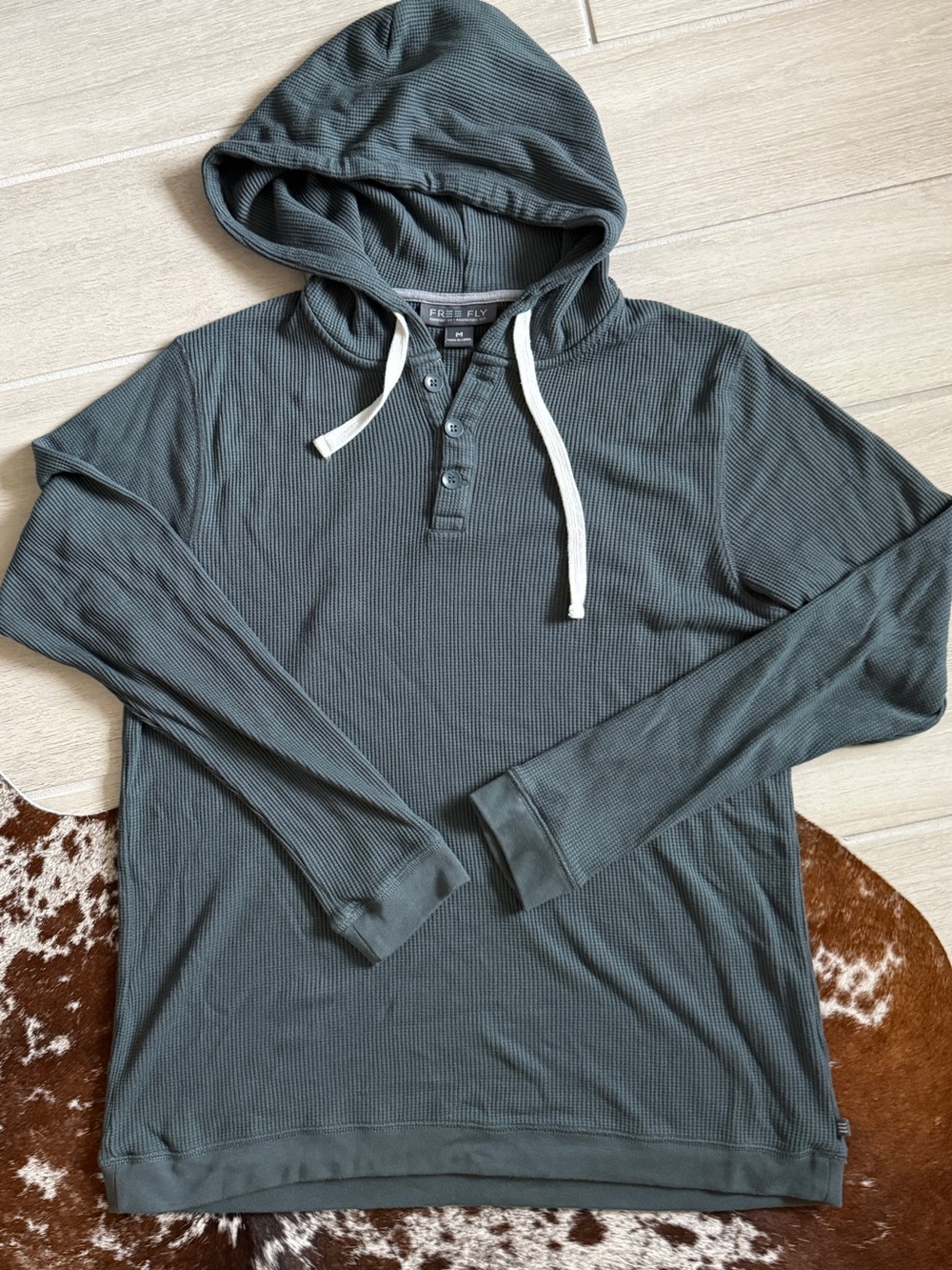 Free Fly Apparel Men's M Hooded WaffleHenley in Slate Green